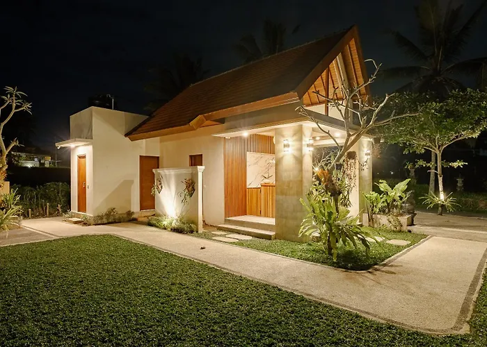 Pelana Villa *