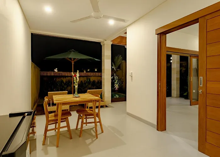 Pelana Villa